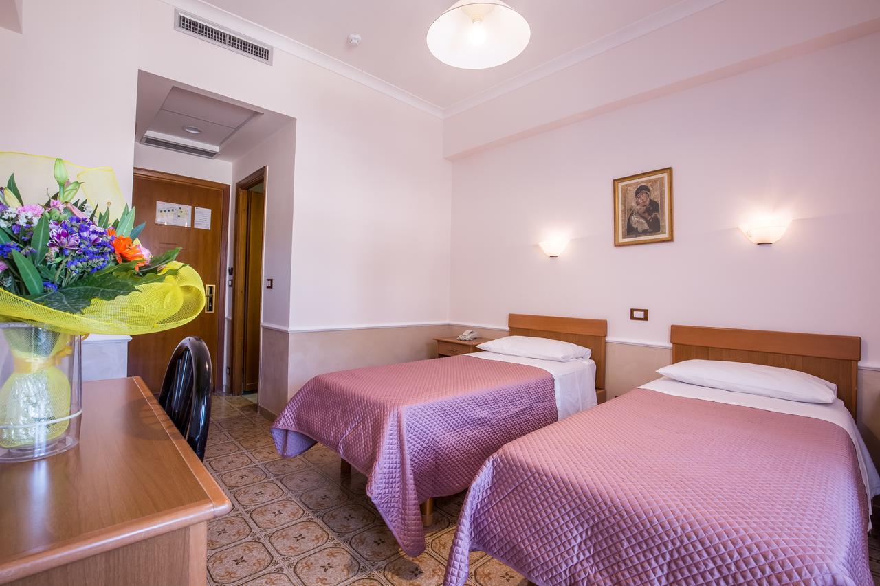 Hotel Casa Tra Noi Řím Exteriér fotografie